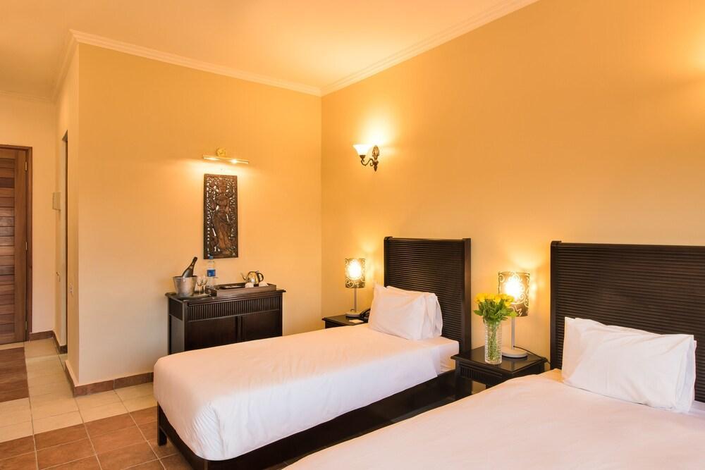 דאר א-סאלאם Colosseum Boutique Hotel & Spa מראה חיצוני תמונה