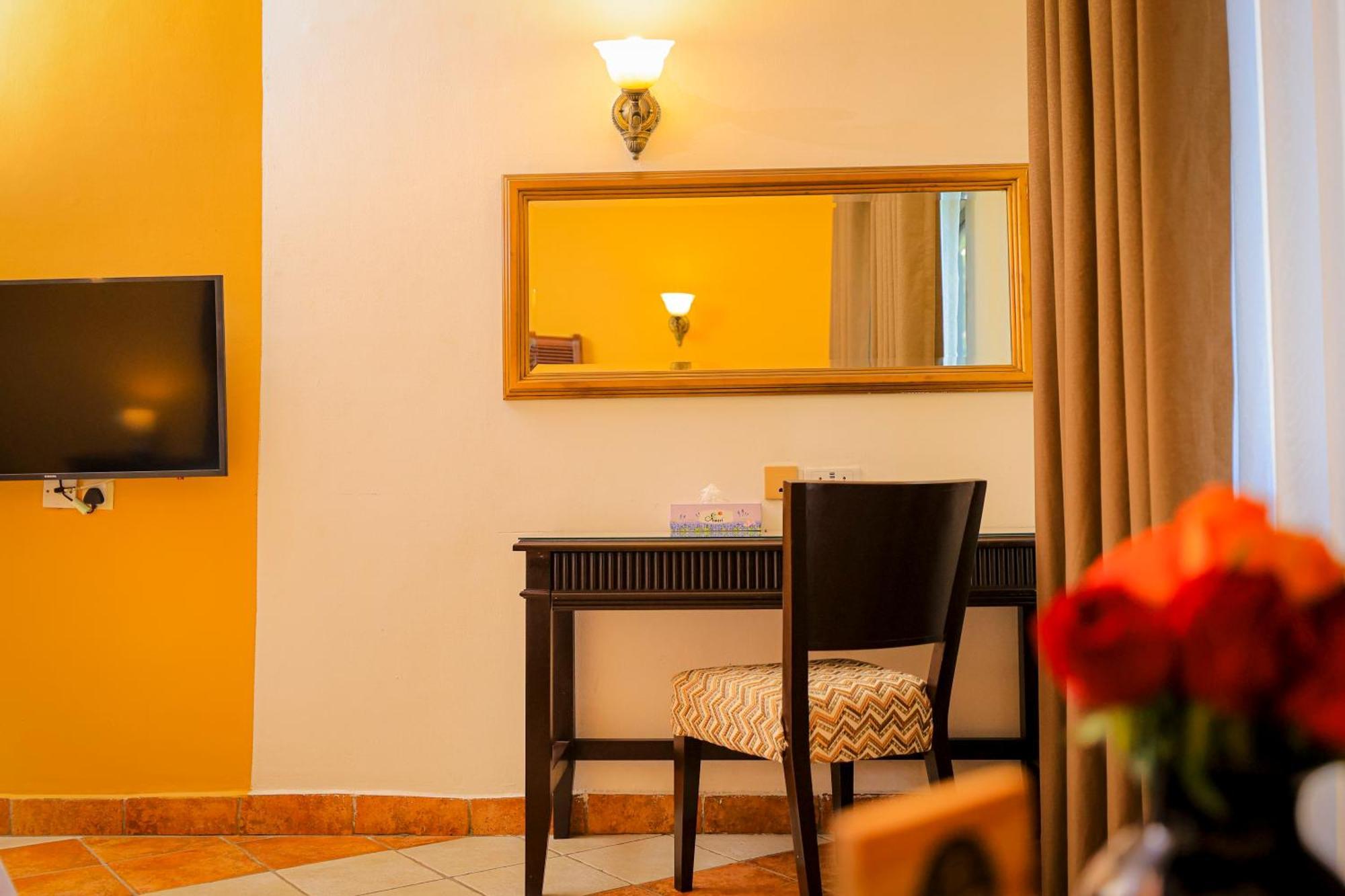 דאר א-סאלאם Colosseum Boutique Hotel & Spa מראה חיצוני תמונה