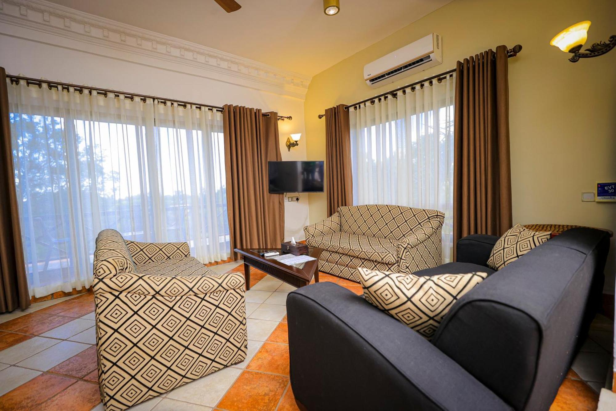 דאר א-סאלאם Colosseum Boutique Hotel & Spa מראה חיצוני תמונה