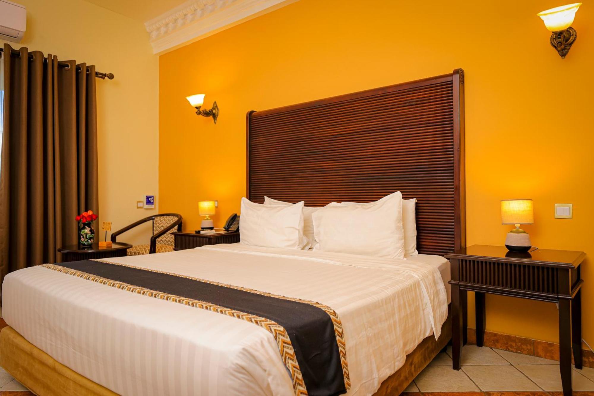 דאר א-סאלאם Colosseum Boutique Hotel & Spa מראה חיצוני תמונה